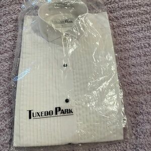 White formal tuxedo shirt(never worn)